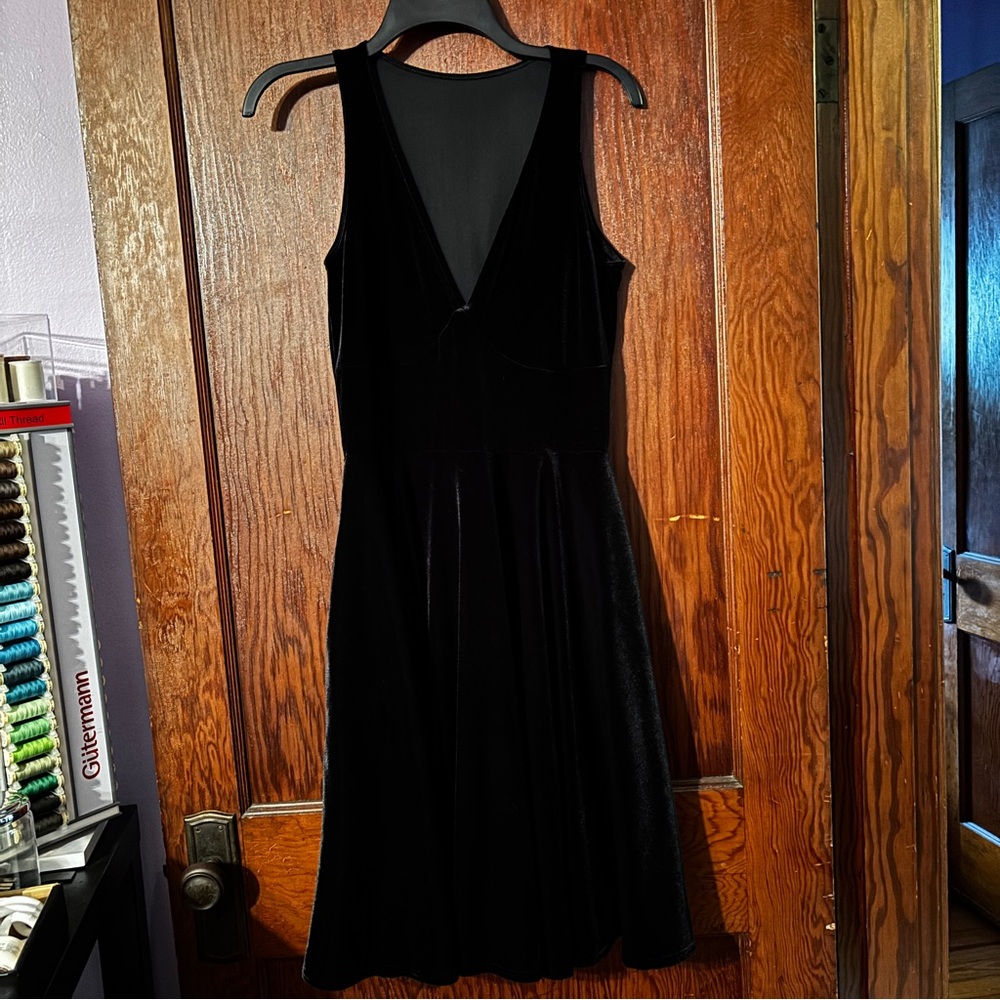 Blackmilk Black Velvet Marilyn Midi Dress Size L